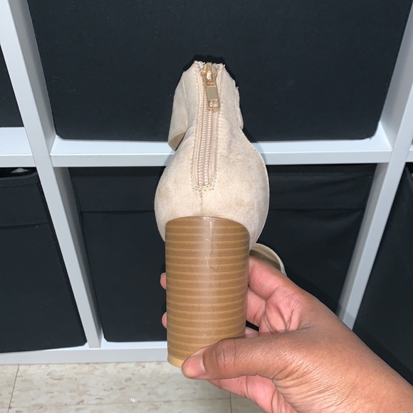 Mauve Wedge Heel - Picture 4 of 4